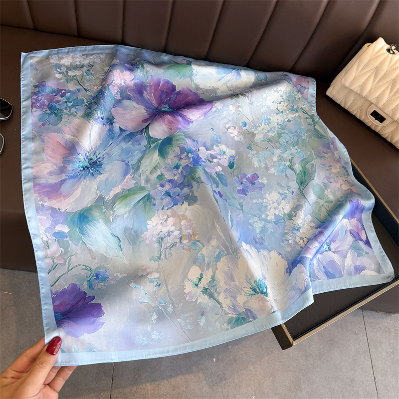Pañuelo cuadrado de seda con e - Scarf Silk Square reseña y precio