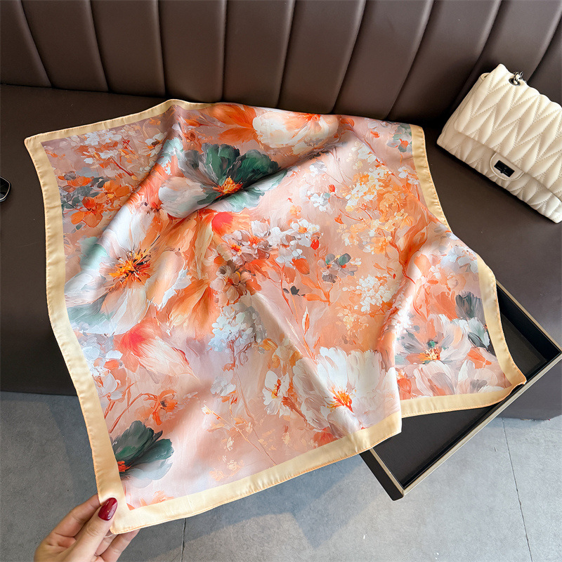 Pañuelo cuadrado de seda con e - Scarf Silk Square reseña y precio